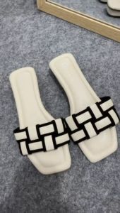 Sendal Zhunay Wanita Premium Cantik Murah