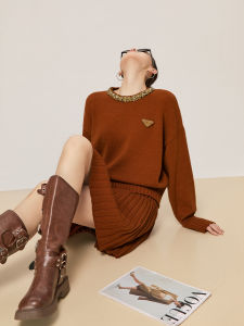 GULILI | Caramel Color Glitter Diamond Round Neck Knitwear Dress Set