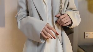 Singapore Ready Stock 916 gold ring for women wave zirconia opening ring niche luxury design Korean fashion accessories