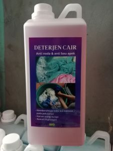 Sabun laundry wangi bunga sakura isi 1 liter