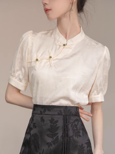 เสื้อเชิ้ตผู้หญิงคอตั้งแขนสั้นผ้าซาตินอะซิเตทปักลายฤดูร้อน ทรงหลวม สไตล์จีนใหม่ เสื้อเชิ้ตคอกลมแขนสั้นแบบลำลอง