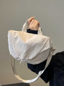 Casual Versatile Womens Crossbody Bag Small Batch Design Sensation Single Shoulder Dumpling Bag Soft Waterproof Daily Use