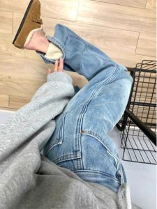 พลัสไซส์ ผู้หญิง ฤดูหนาว หนาขึ้น ผ้าขนแกะ ขาตรง เดนิม กางเกงยีนส์ หลวม ขากว้างรูปลูกแพร์สะโพก กางเกงขายาว สีฟ้า