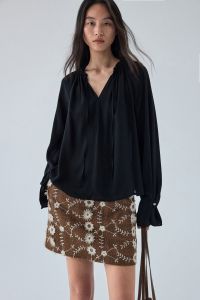 epoque de rueen | Practical Flowy Ruffled Tied Shirt