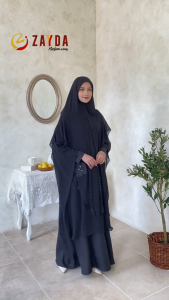 New Arrival Gamis Syari ZS07 Series Terbaru dari Zayda Moslem Wear | Set gamis khimar Hitam Putih