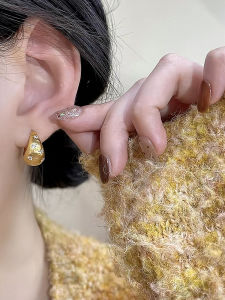 Gold Plated Copper Star And Waterdrop Zirconia Earrings French Vintage Style Womens Luxury Fashion Jewelry Ear Cuffs