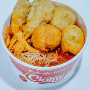 Ciomy Cuanky Cup Spicy  Cuanki Ayam Pedas Halal Non MSG Sintetis