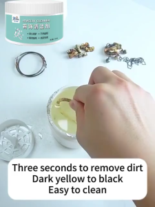 200ML Gold Silver Cleaner Reusable Silver Cleaner Liquid For Gold Diamonds Polishing LiquidMainten Liquid Jewelry Cleaner Spray Maintenance Polishing Liquid Anti-Tarnish Panlinis Ng Silver