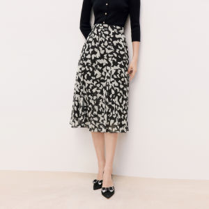 Koradior | Slimming Flare Skirt with Flow Drape