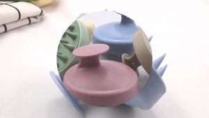 Bàn Chải Gội Đầu Bằng Silicon Mềm Mại - Dụng Cụ Massage Da Đầu Làm Sạch Và Tạo Kiểu Tóc Dùng Cho Tắm Và Gia Đình