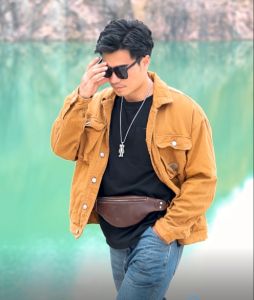 BULLCAPTAIN vintage mad cowhide mens waist bag European and American trend mens bag messenger bag