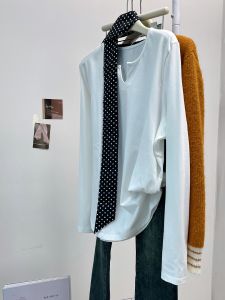 QINGNAER | Slimming Comfort White Long Sleeve V-Neck Top