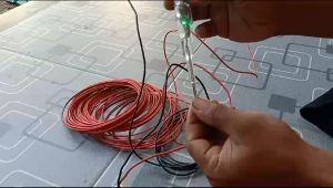 TESPEN SERBAGUNA UNTUK MEMERIKSA LETAK KABEL YANG PUTUS DAN UNTUK MEMERIKSA TEGANGAN LISTRIK