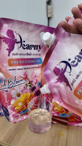 ใหม่ Dearny น้ำยาซักผ้าเดียร์นี่ กลิ่น ลัชบลูม 8000(2000x4)มล. กลิ่นหอมจากดอกไม้นานาพรรณ ทำความสะอาดผ้า