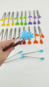 3pcs Silicone Mini Tongs Food Clip Hand Shape Small Food Tongs for Serving Ice Cubes Fruits Sugar Snacks