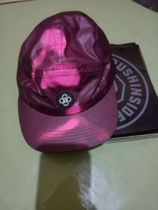 TOPI TERBARU ANTI AIR DAN BISA BERUBAH WARNA SESUAI CUACA COD BAYAR DITEMPAT