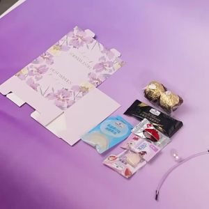 10/30/50pcs Candy Bags Triangle Paper Folding Box Wedding Souvenir Present Package with Pearl Handheld for Guest Giveaways