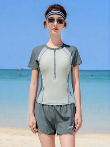 XTEP | Body-Concealing Womens Two-Piece Swimsuit