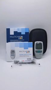 Máy Đo Đường Huyết Mỡ Máu MULTICAREIN Đo 3 Chỉ Số (Glucose Cholesterol Triglyceride) 500 Lần Nhớ