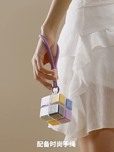 Kotak Obat Portable 8 Slot Daily Medicine Vitamin Pill Penyimpanan Obat Kubus Magnetic Anti Debu