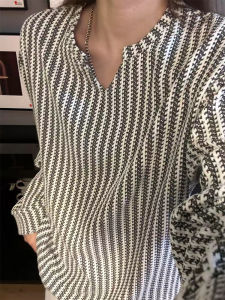 เสื้อยืดคอกลมแขนยาวสไตล์อเมริกันย้อนยุคสำหรับผู้ชาย ทรงหลวม ผ้าฝ้ายผสมโพลีเอสเตอร์ ทรงหลวม ทรงหลวม ทรงหลวม