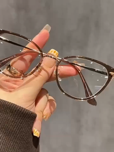Cat Eye Glasses 3 In 1 Photochromic Eyeglasses for Men Women Anti Radiation Myopia Glasses 0 -50 -100 -150 -200 -250 -300 -400 Replaceable Lens Ultra-light Graded Eyewear With Case and Wiper