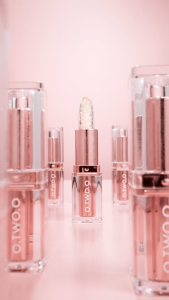 O.TWO.O Perfume Lipstick Gifts Set Fruity Floral Fragrance Essence 24H Long Lasting & Temperature Sensitive Color Changing Lip Balm Lipstick For Women with Gifts