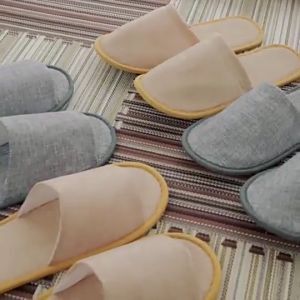 สลิปเปอร์ รองเท้าโรงแรม รองเท้าแตะแบบใช้แล้วทิ้ง กำมะหยี สลิปเปอร์ พื้นยาง กันลื่น slipper