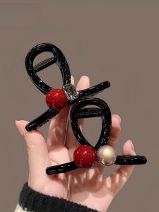 Acrylic Red Pearl Medium Hair Clip Elegant Ponytail Shark Clamp Vintage Headwear Stylish Hair Accessories for Women