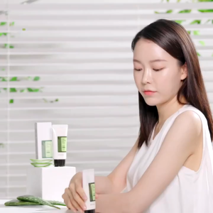 🌞in SG🌞COSRX Aloe Soothing Sun Cream SPF 50+ PA+++ 50ml Sunblock Mild Hydrating Sunscreen Cream skin care防晒霜