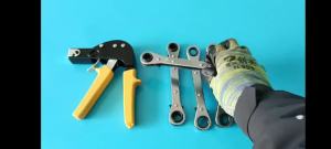 4-in-1 Refrigeration Ratchet Wrench 1/4 3/8 3/16 5/16Inch Port Valve HVAC Tool CS for Use on Compressors with Access Valves