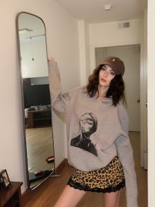 American Retro Fancy Hooded Sweatshirt Female 2024 Fall and Winter New Arrival Loose and Idle Overseas Coat Top