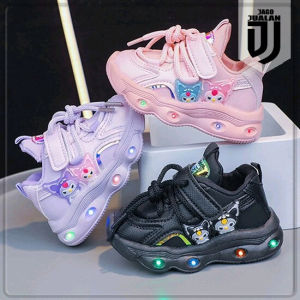 Sepatu Sneakers Tali Perekat Lampu LED Anak Usia 1-6 Tahun / Sepatu Kets KUROMI Anak Perempuan Fashion Trendy / Sepatu MENYALA Anak Cewek Karakter KUROMI / Sepatu Anak Casual Wanita Modis Sol Menyala / Sepatu Running Anak LED Motif Kartun Lucu