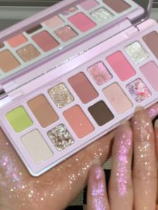 TIANKE | Waterproof Sweatproof Gradient Purple Green Macaron Colorful Eyeshadow Palette