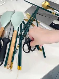 Diamond Rotary Knife Holder 360° Rotating Kitchen Utensils And Cutlery Organizer Spoon Fork Chopsticks Scissors