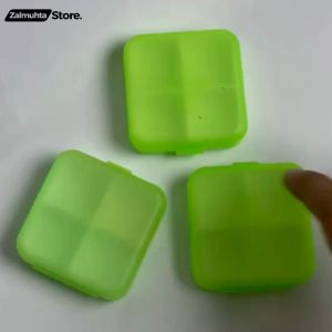 Kotak Obat mini Portable 4 Sekat Wadah Multifungsi Perlengkapan haji dan Umroh Zalmuhta Store
