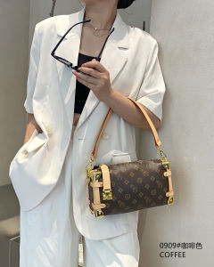 2025 Coffee Brown Crossbody Bag for Women - 可调节 Strap Shoulder Purse Stylish Underarm Handbag Lightweight Small Casual S