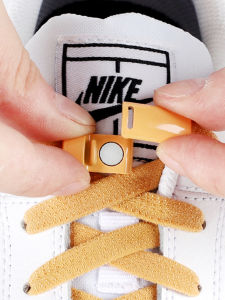 ตัวยึดเชือกผูกรองเท้าแม่เหล็กที่สะดวกสําหรับผู้ชายผู้หญิงเด็กไม่จําเป็นต้องผูกเชือกผูกรองเท้ายืดหยุ่นเพื่อการสวมใส่ง่ายและทนต่อการฉีกขาด