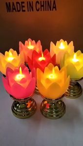 เชิงเทียนดอกบัว 1คู่ เทียน LED ดอกบัว เทียนใส่ถ่าน AAA ไหว้พระ ไหว้เจ้า