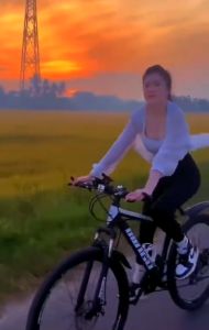 Xe đạp thể thao 26 inch JiaSa chính hãng giảm xóc tốt xe đạp ngoài trời dã ngoại phanh đĩa đôi  chuyển số nhạy  xe đạp thể thao người lớn  xe đạp đường phố  xe đạp thể thao giá rẻ  xe đạp fixed đường trường