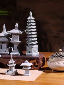 Các Mẫu Đèn Tượng Đá Sa Thạch Xanh Trang Trí Tiểu Cảnh Bonsai Thủy Sinh Tượng Phật