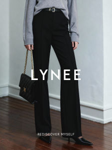 Fashionable Flattering Black Tapered Pants