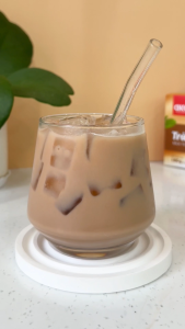 Trà sữa hòa tan Aka 180g (10 gói x 18g) trà sữa gói uống liền vị truyền thống nguyên liệu pha chế tiện lợi