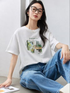 Vimly | Áo Thun Tay Ngắn In Trắng Cổ Tròn Mùa Mới