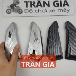 Ốp gác để chân sau nhỏ xe Sh nam năm 2012-2013-2014-2015-2016 bản 125 150 xi inox carbon - phụ kiện trang trí Sh Việt 125i 150i