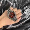 Classic Retro Claw alabaster Style Y2K Watches For Men European and American Watch Fashion Cool Alien Advanced Ins Niche Design. 
