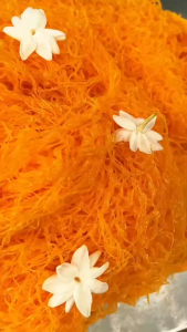 ฝอยทอง กลิ่นมะลิชาววัง 1 กก. สูตรโบราณจากเพชรบุรี เส้นเล็ก ยาว สีสวย หวานน้อย ไม่คาวไข่ พร้อมส่ง ของขวัญ ของฝาก ขนมไทย