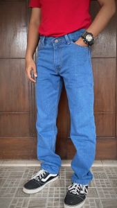 COD - Celana Jeans Panjang Standar Reguler Pria Laki2 Lelaki Cowo Cowok Dewasa / Standard / Standart / Bapak Bapak / Lurus / Jumbo / Murah / Polos / Jumbo / Besar / Big Size / Warna Biru Blit Muda Terang Telor Asin Sky Blue / Terbaru 2023
