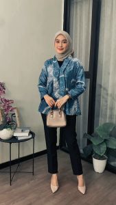 Atasan Batik Wanita Blus Terbaru Motif Gedang Abang Batik Kembar Putra