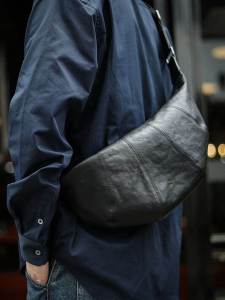 Zuoye Advanced Texture New Arrival Genuine Leather Dumpling Bag Trendy Chest Bag Minimalist Konson Croissant Easiest for Match Soft Messenger Bag
